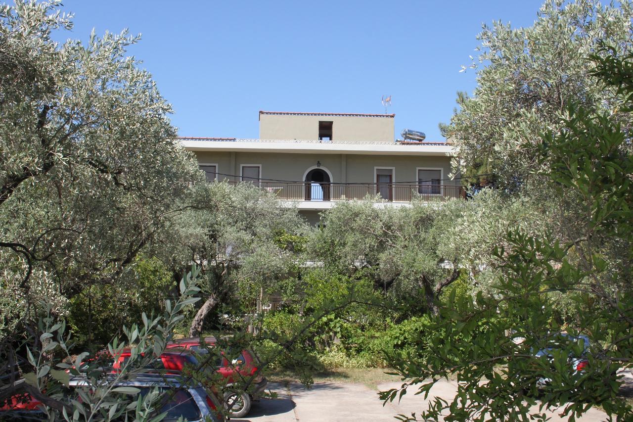 House Ekton Aparthotel Πευκάρι Εξωτερικό φωτογραφία